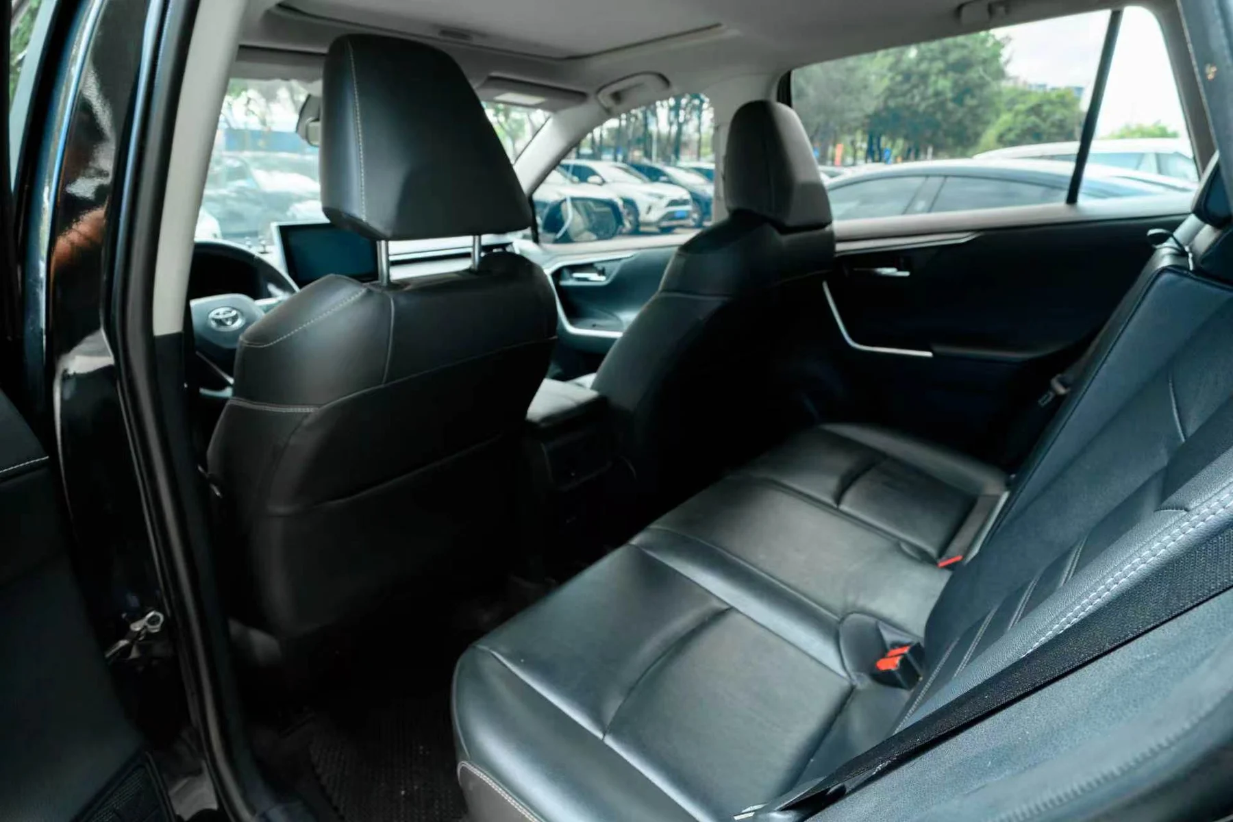 2023 Toyota RAV4 black interior
