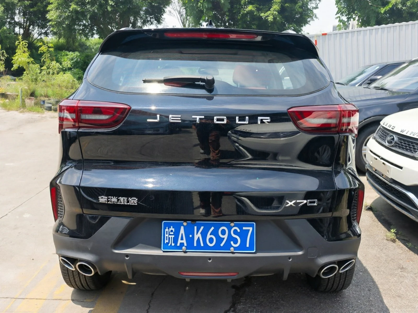 2024 Jetour X70 Pro black rear view