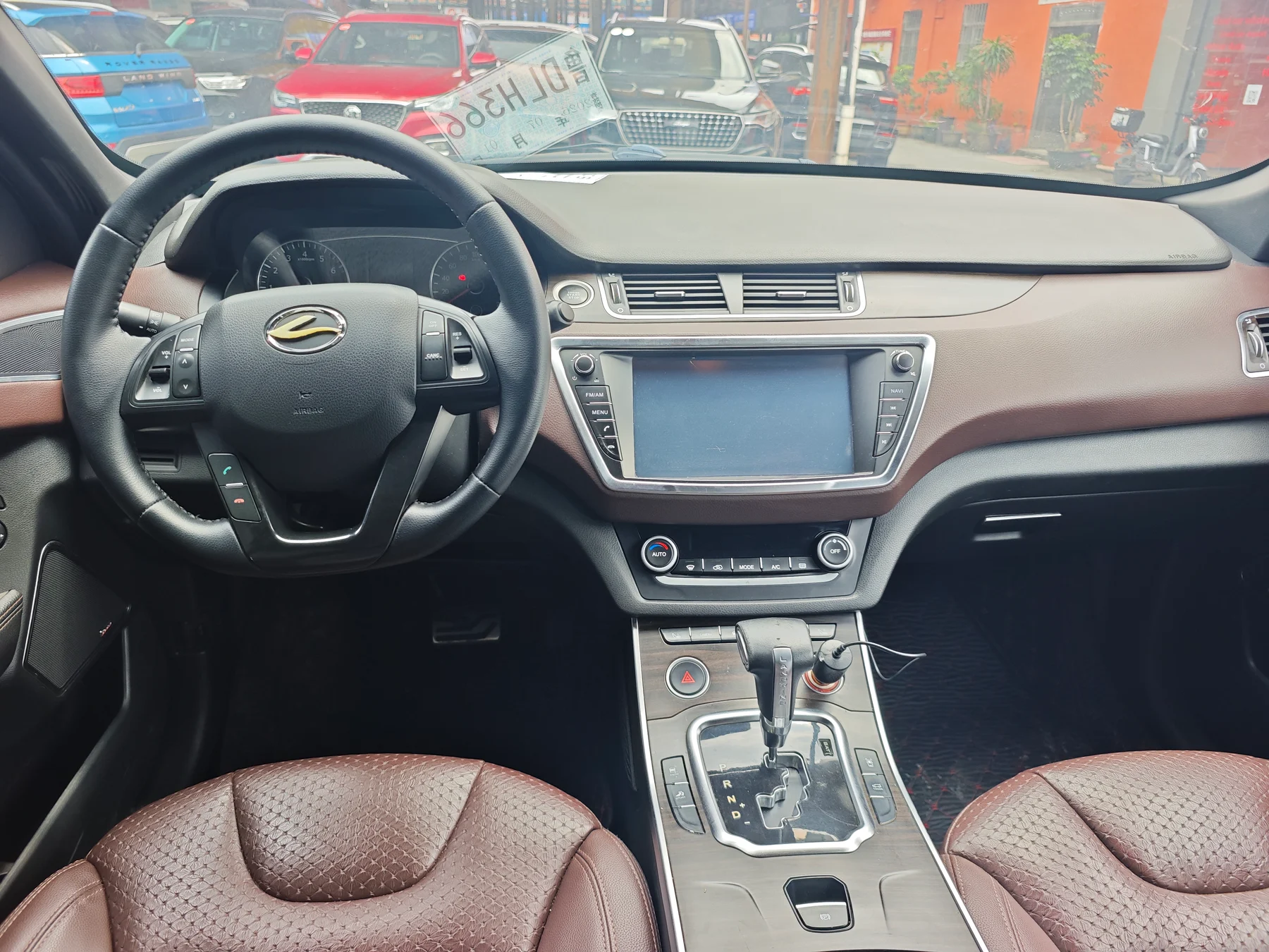2016 Landwind X7 brown interior