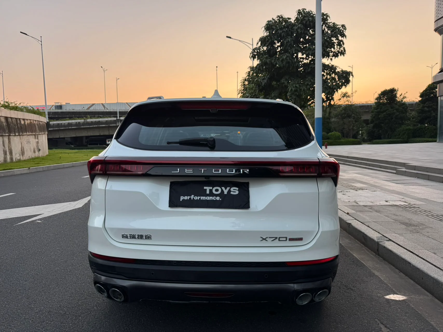 2022 Jetour X70 Plus used car in Foshan China