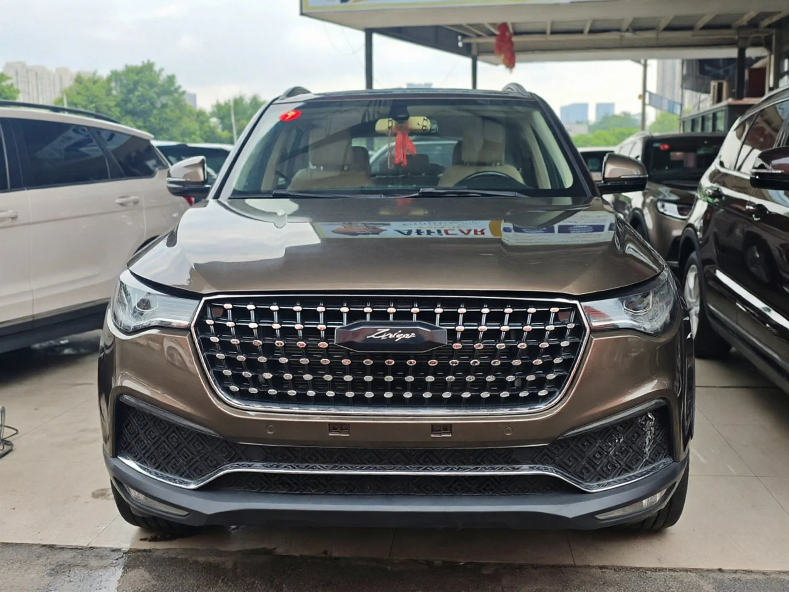 2017 Zotye T700