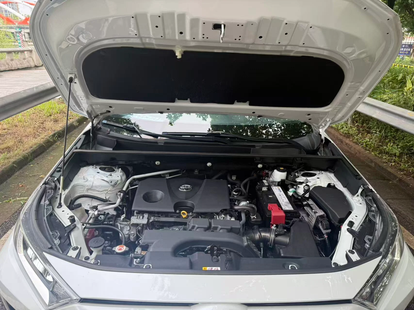 2021 Toyota RAV4 used car in Foshan China