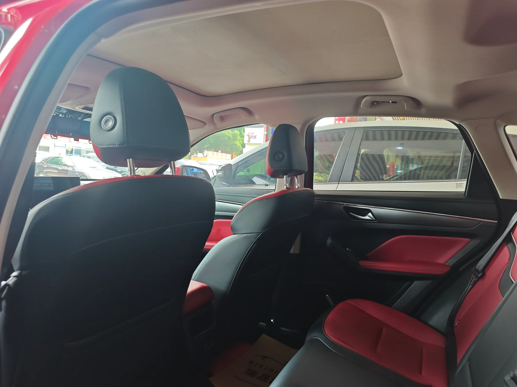 2020 Changan UNI-T red interior