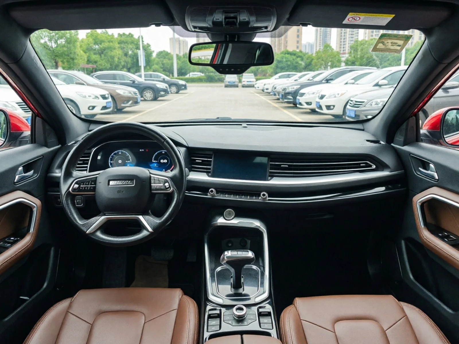 2017 Haval H6 red interior