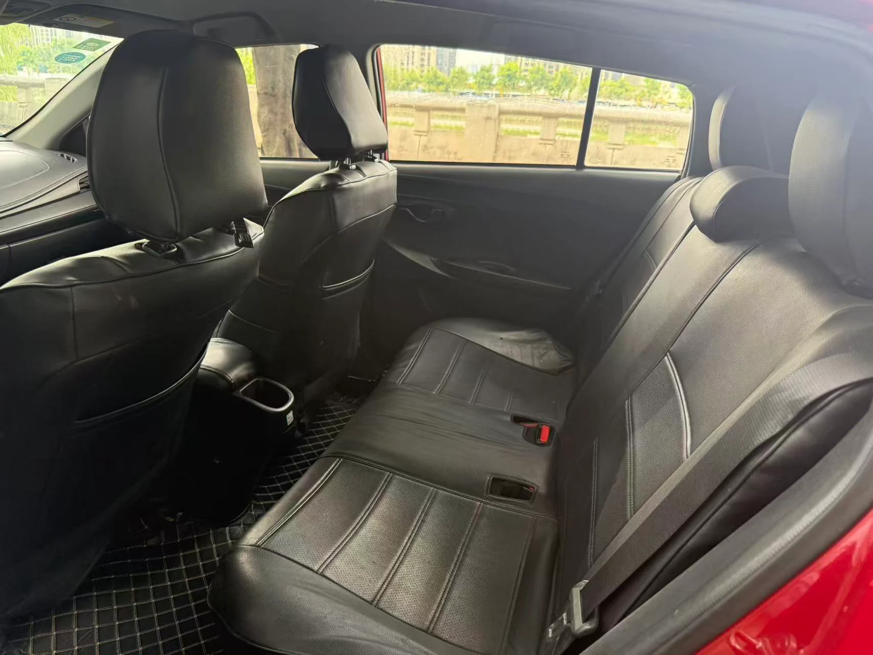 2016 Toyota Yaris used car in Foshan China