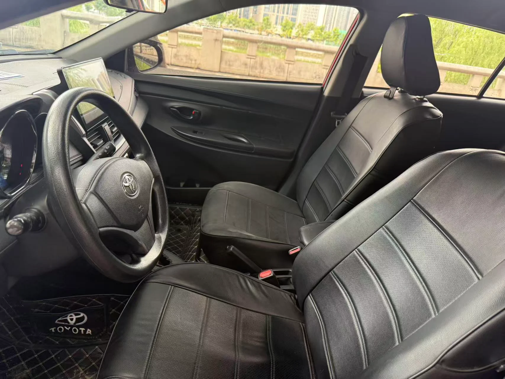 2016 Toyota Yaris used car in Foshan China