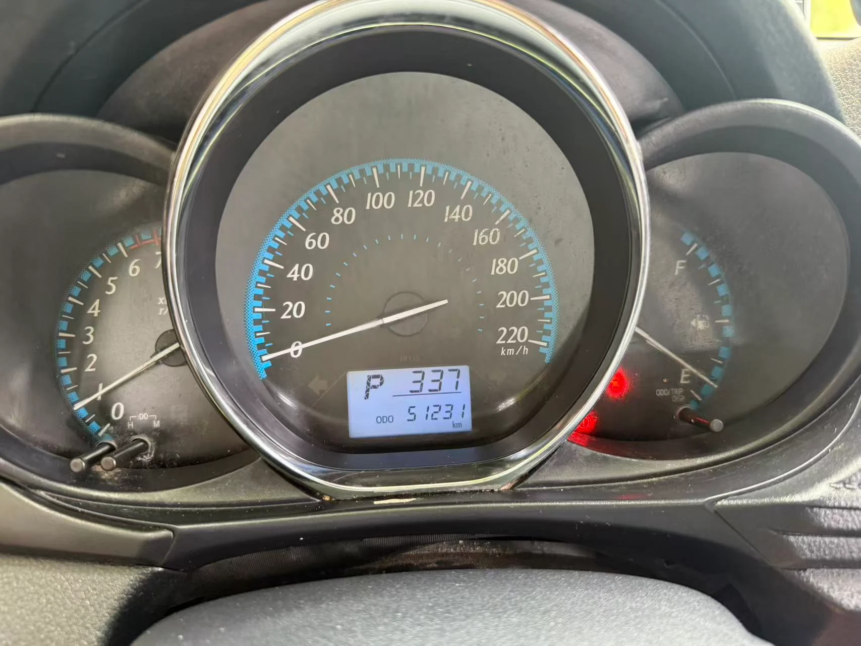 2016 Toyota Yaris used car in Foshan China