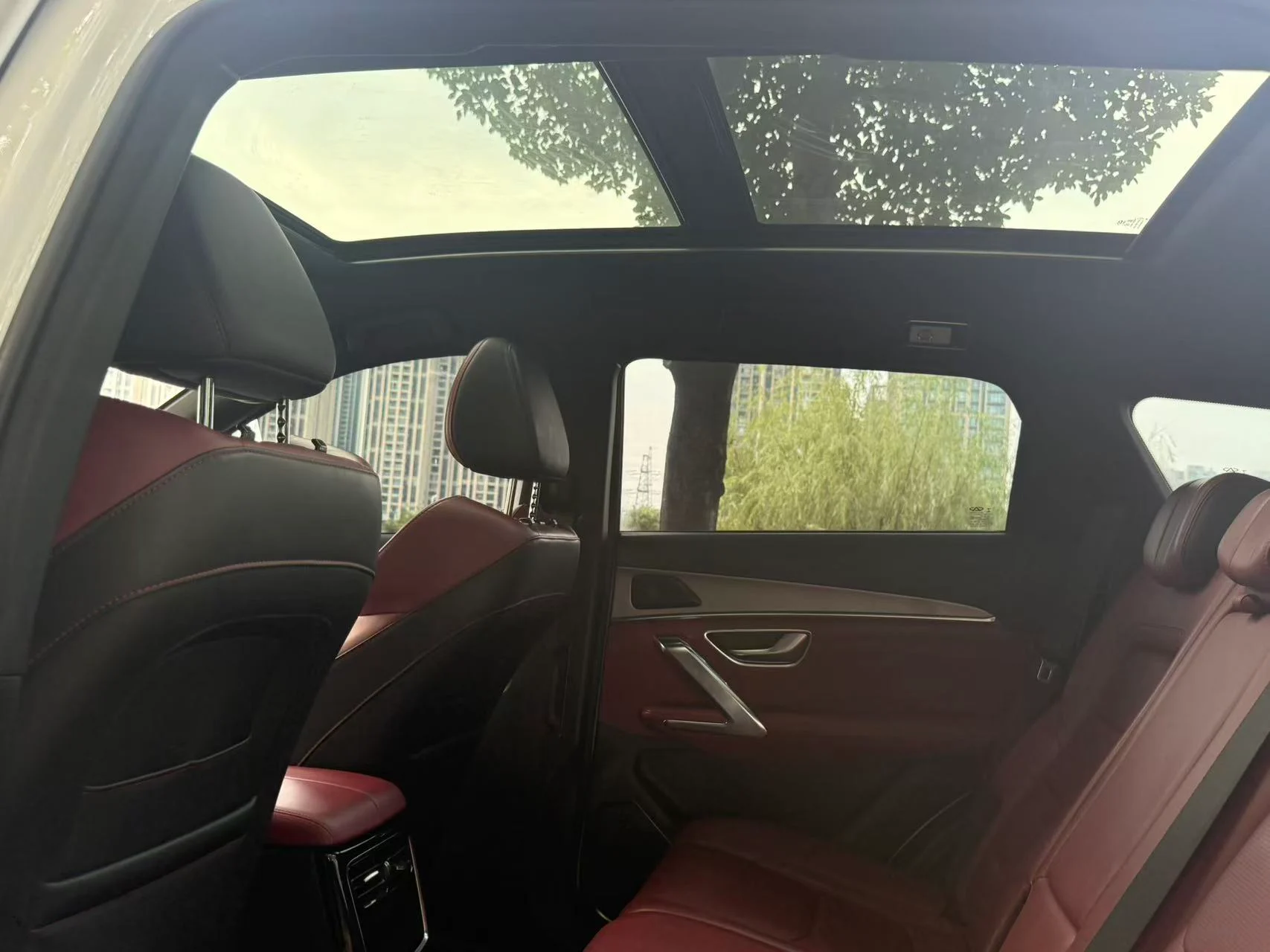 2022 Jetour X70 PLUS white interior