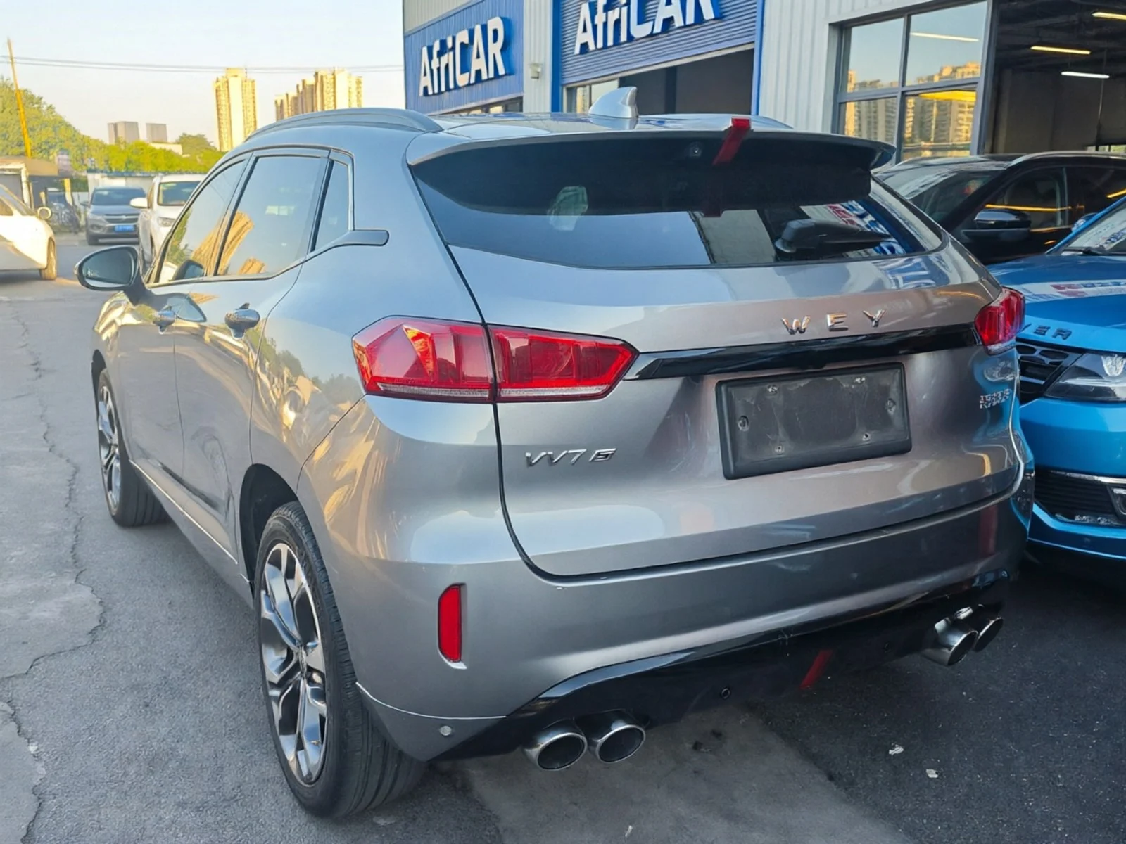 2017 WEY VV7 grey rear three-quarter view