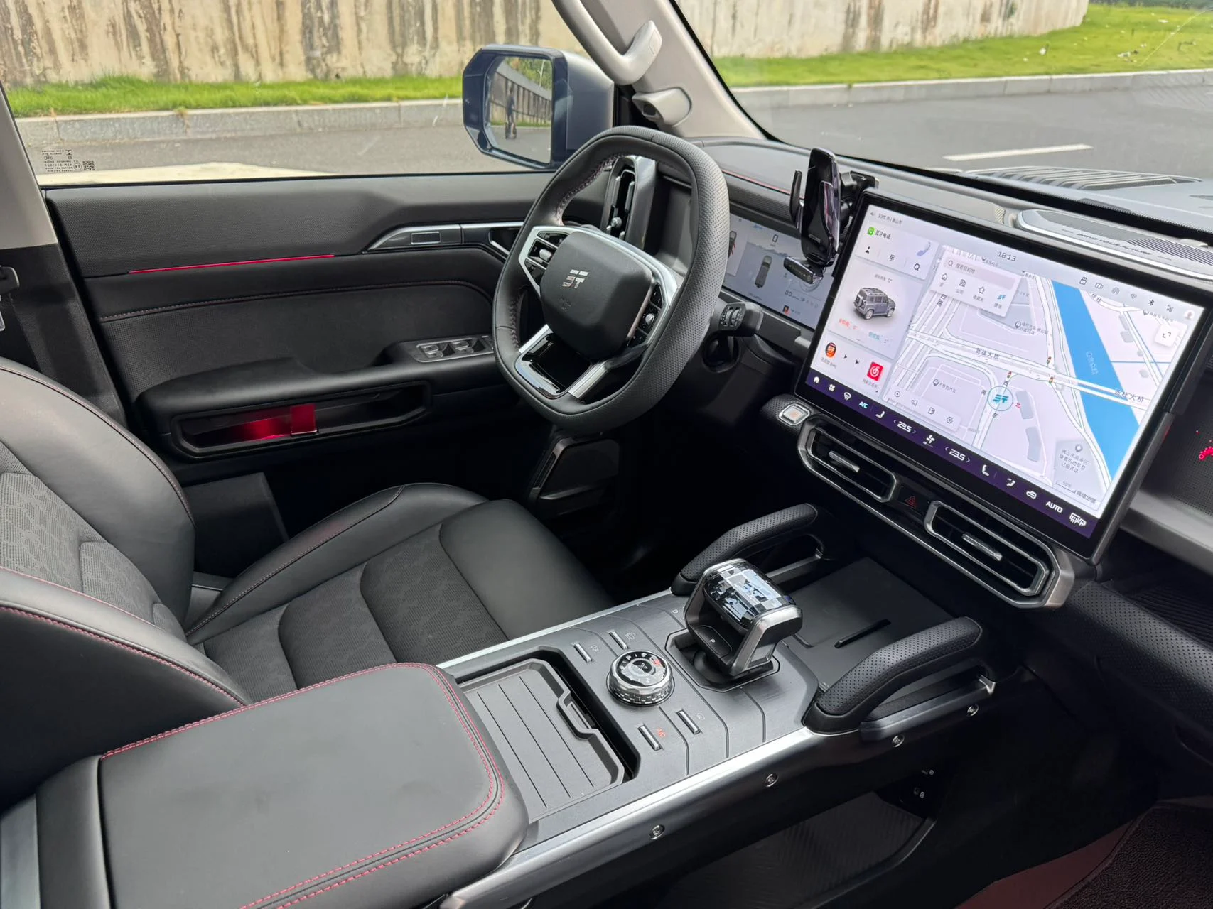 2025 Jetour T2 black interior