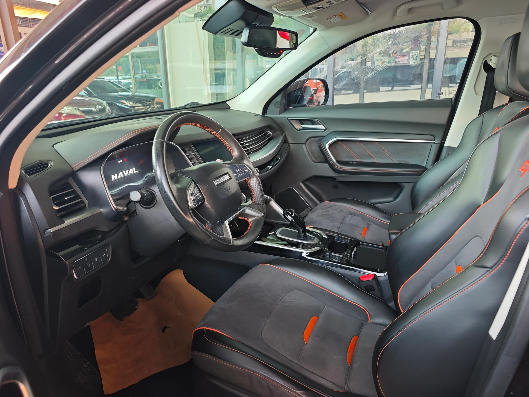 2020 Haval H6 black interior