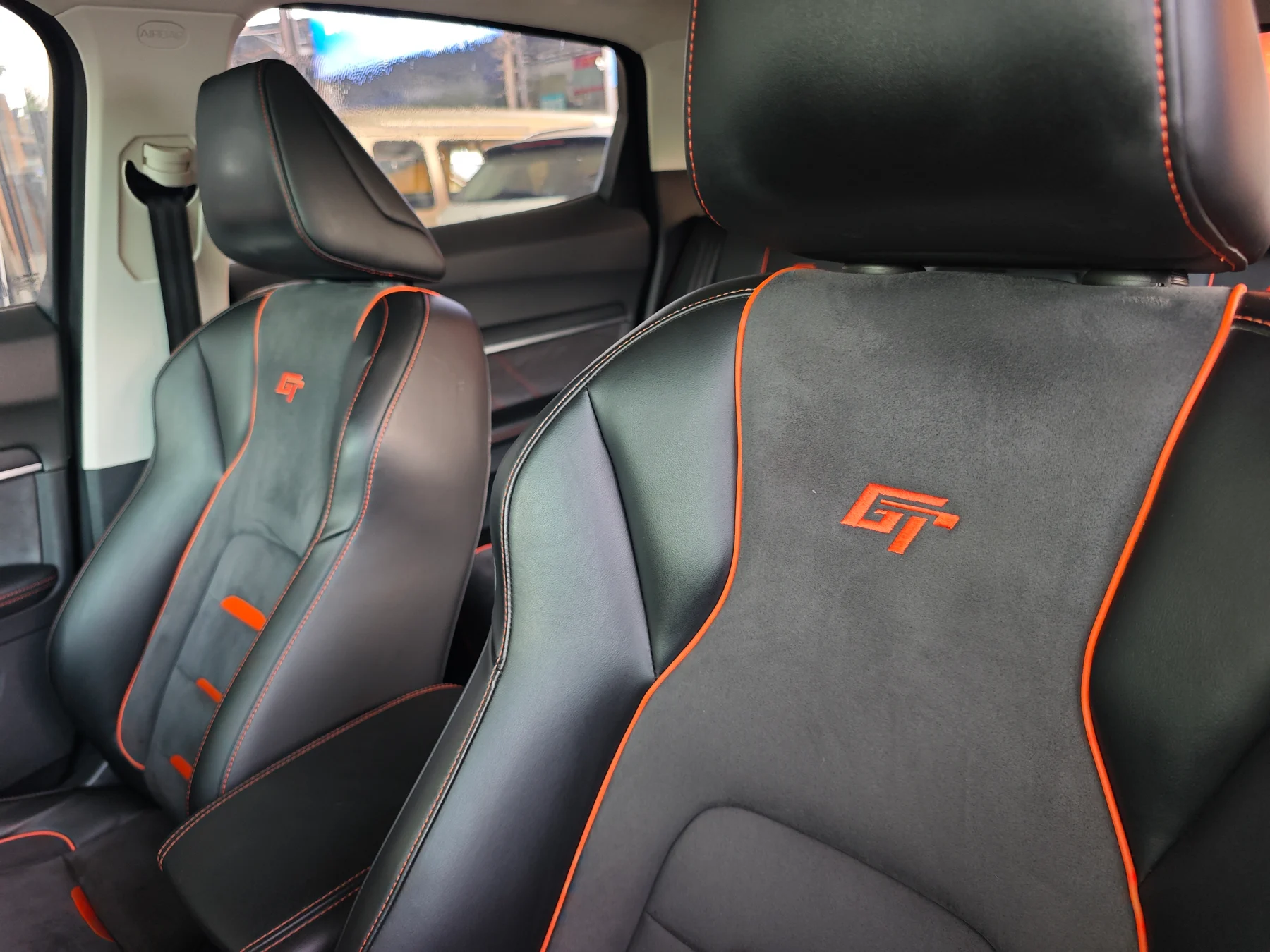 2020 Haval H6 black interior